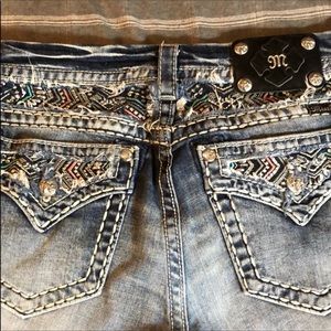 Miss me cropped jeans with amazing detail 29